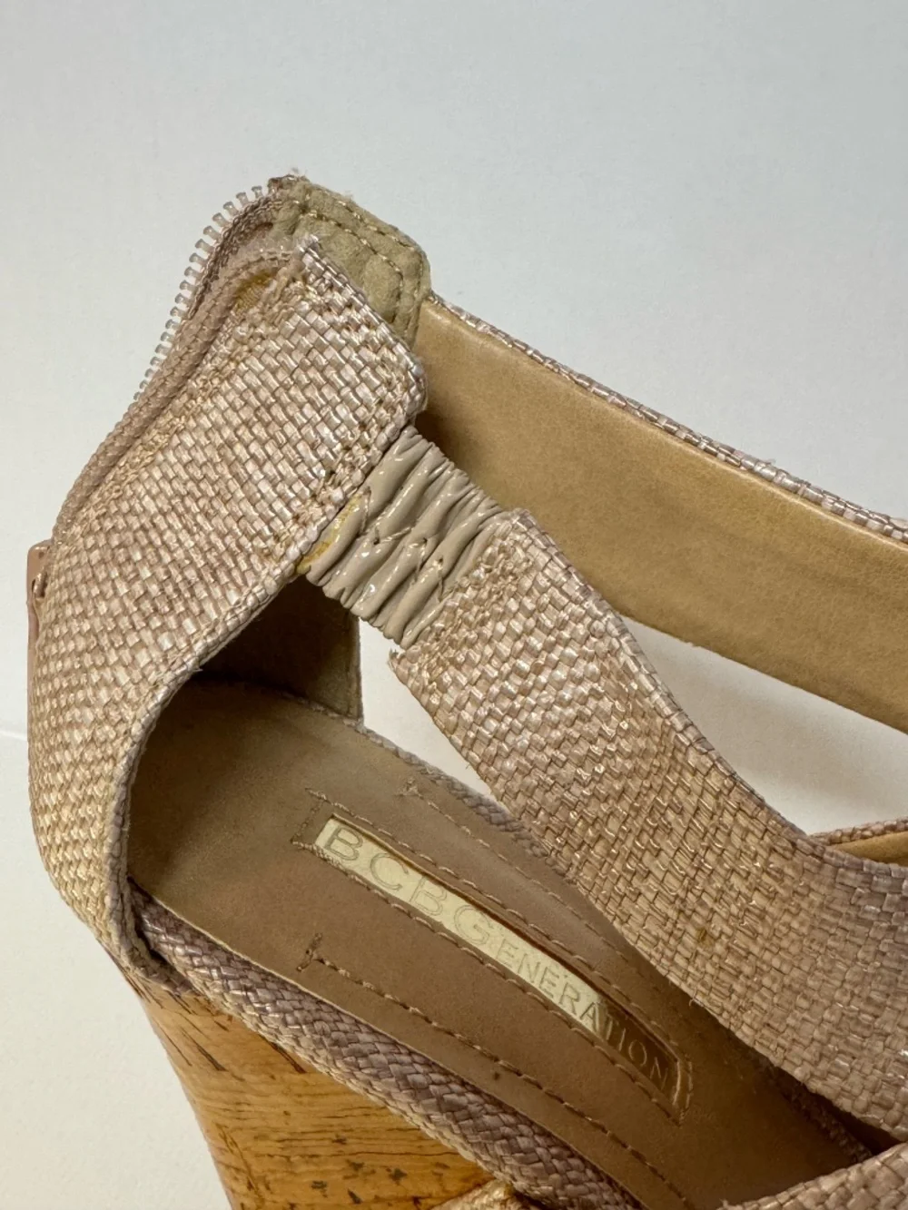 BCBGeneration Gold Linen Raffia Cork Wedge Sandals Size 6B